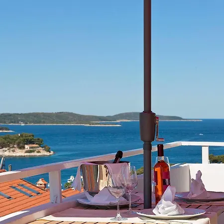 Boutique Seputic Apartment Hvar Town